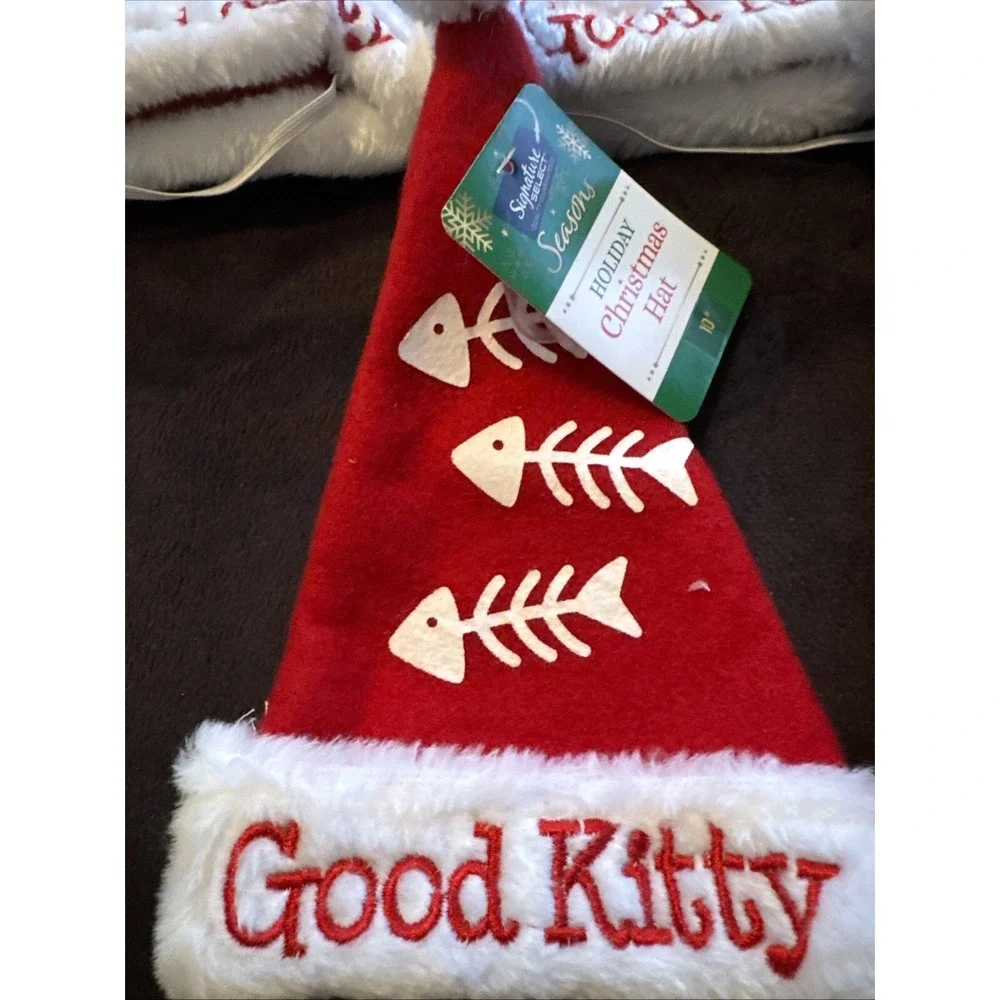 7 Christmas hats for cats‎
